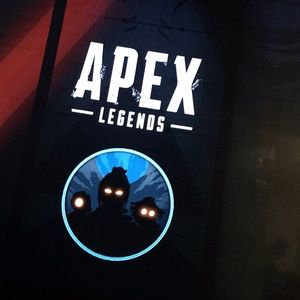 Meet your Posher, Amir